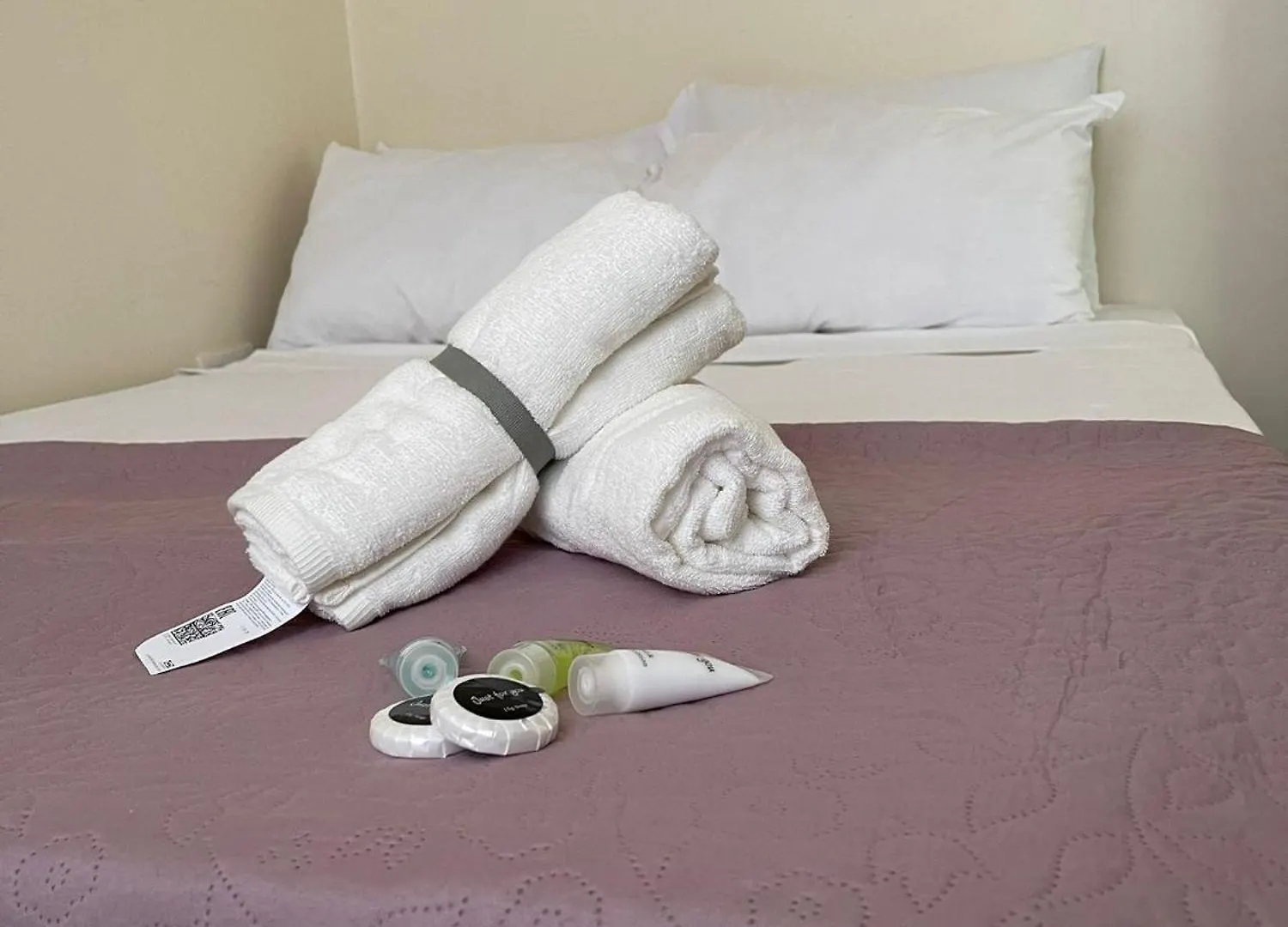Ensuite Family Room In Stratford London Guest house