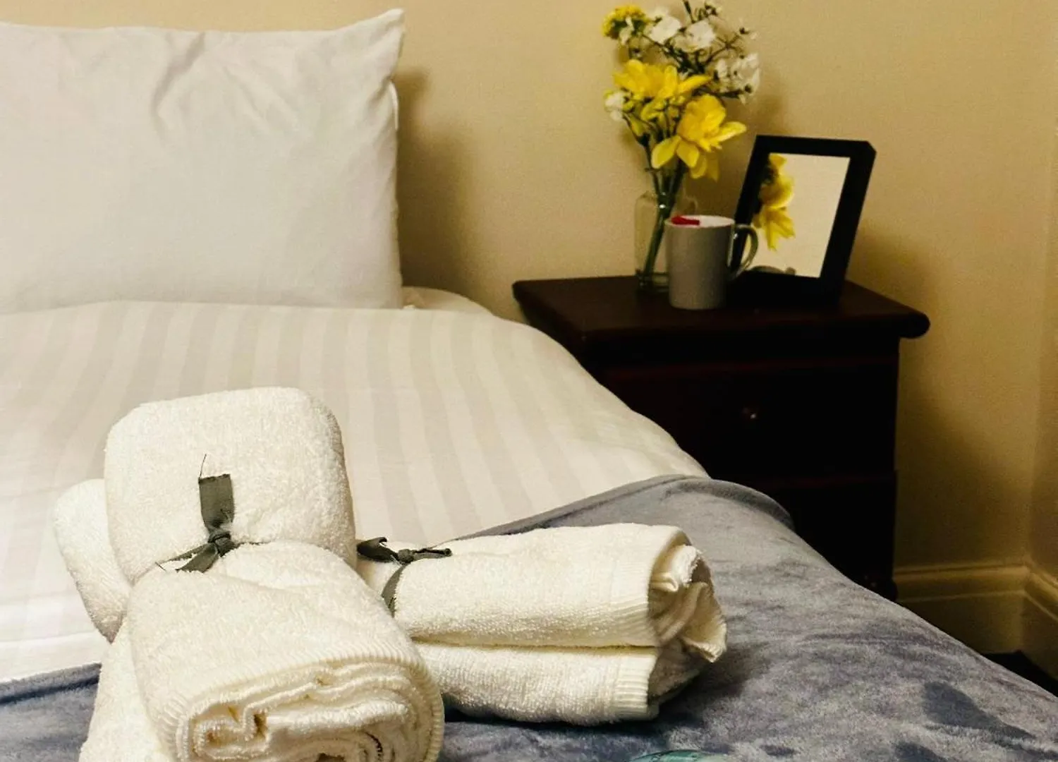 Guest house Ensuite Family Room In Stratford London