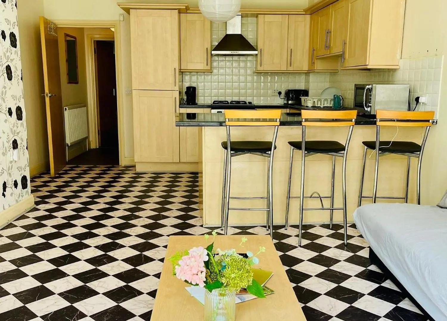 Ensuite Family Room In Stratford London 0*,